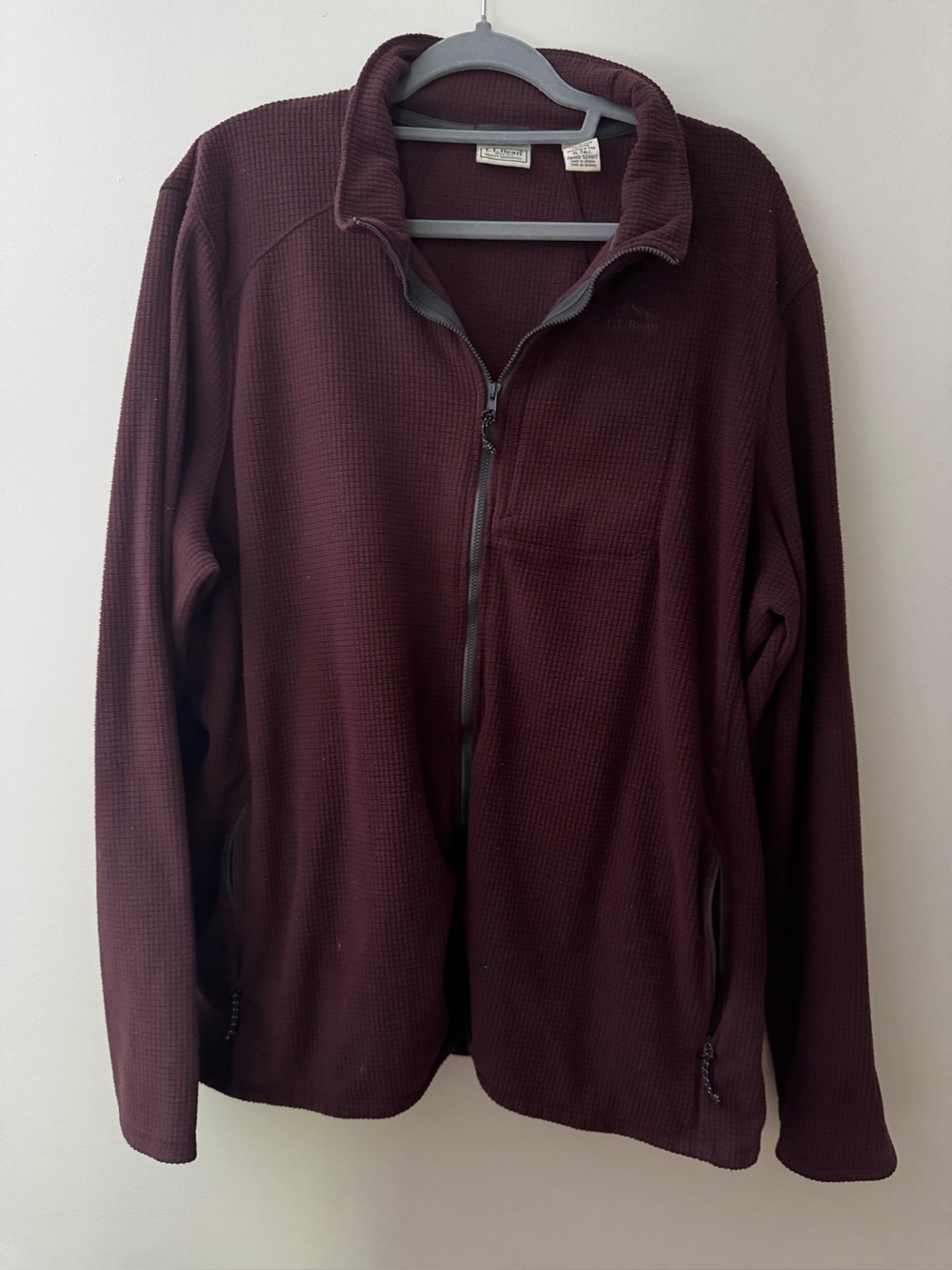 LL Bean Men’s XL Tall Burgundy Full Zip Fleece Jacket Textured Polyester